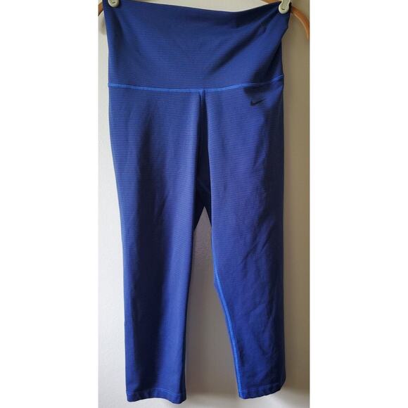 Nike Dri Fit Legend 2.0 Women's S Fold over Waistband Capri Pants 642530 Small - Picture 3 of 9